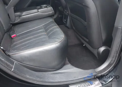 2016 Chrysler 300 300S Alloy Edition from USA, damaged, VIN 2C3CCABTXGH313570